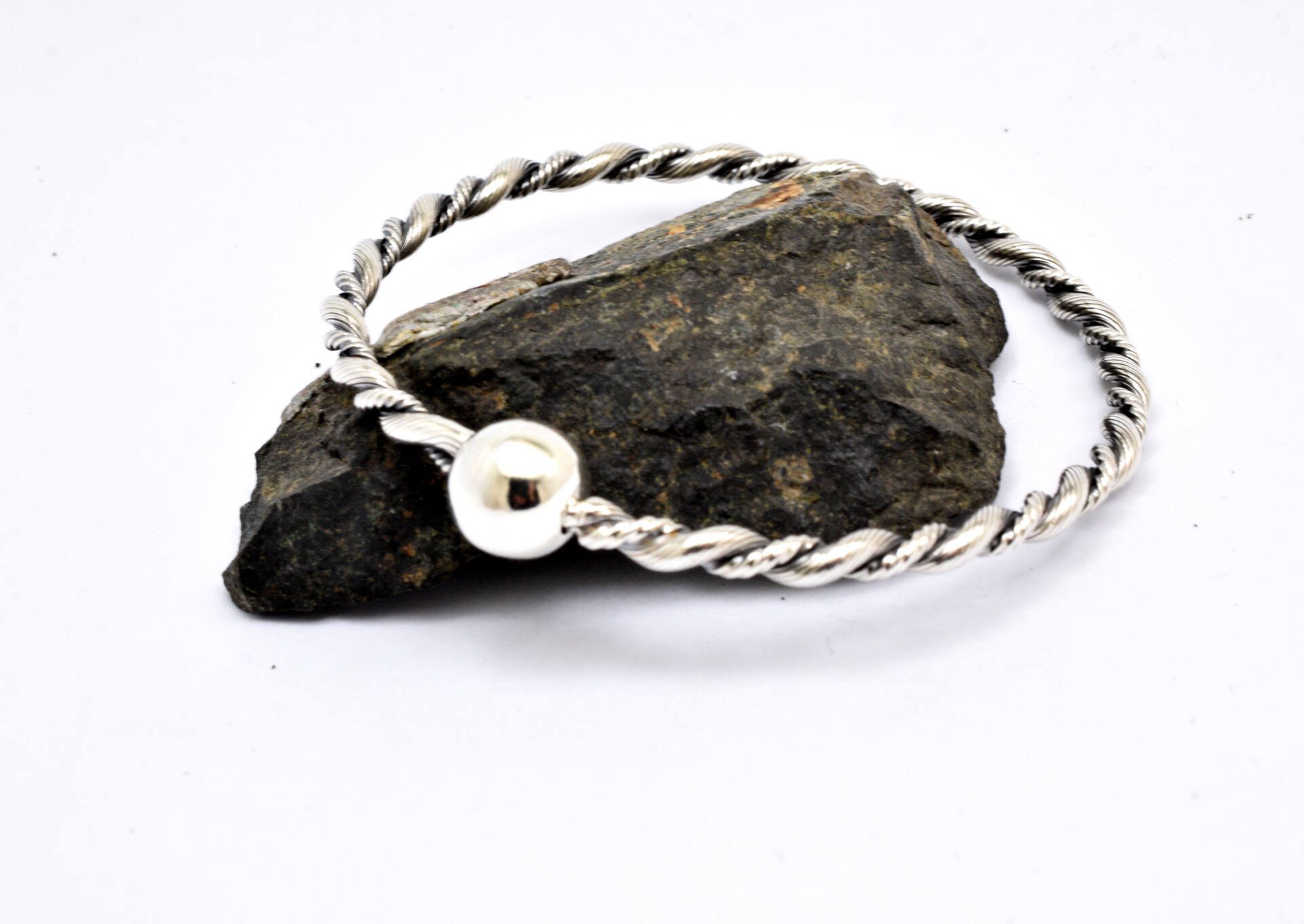 Sterling silver bangle with ball clasp